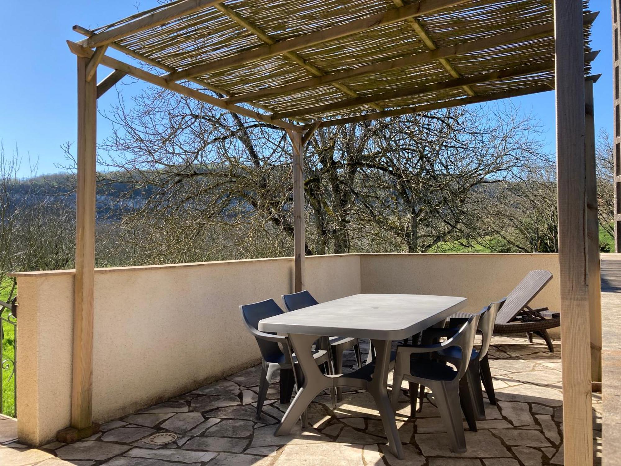 Les Clés Des Champs Côté Jardin Casa vacanze Lacave (Lot)