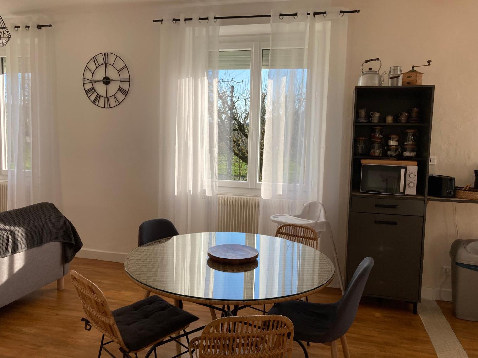 Les Clés Des Champs Côté Jardin Casa vacanze *